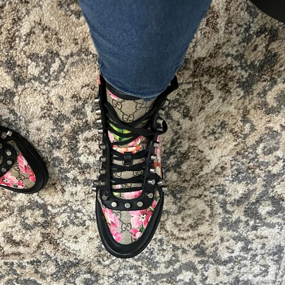 Authentic Gucci Monogram High-Top Sneakers SZ 40 - Picture 3 of 16